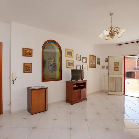 Casa Vacanza Rosa Apartament *